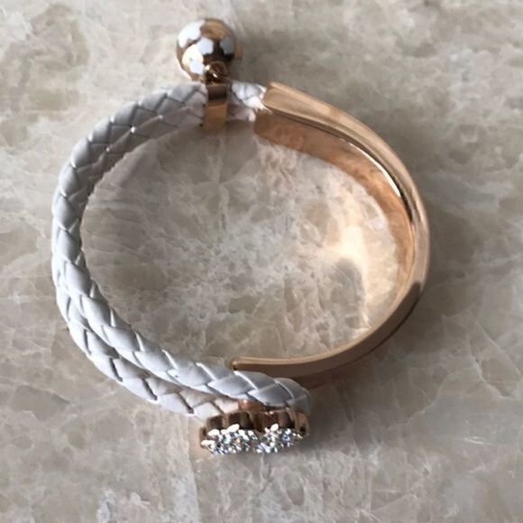 S&S‎ Four Leaf clover bracelet